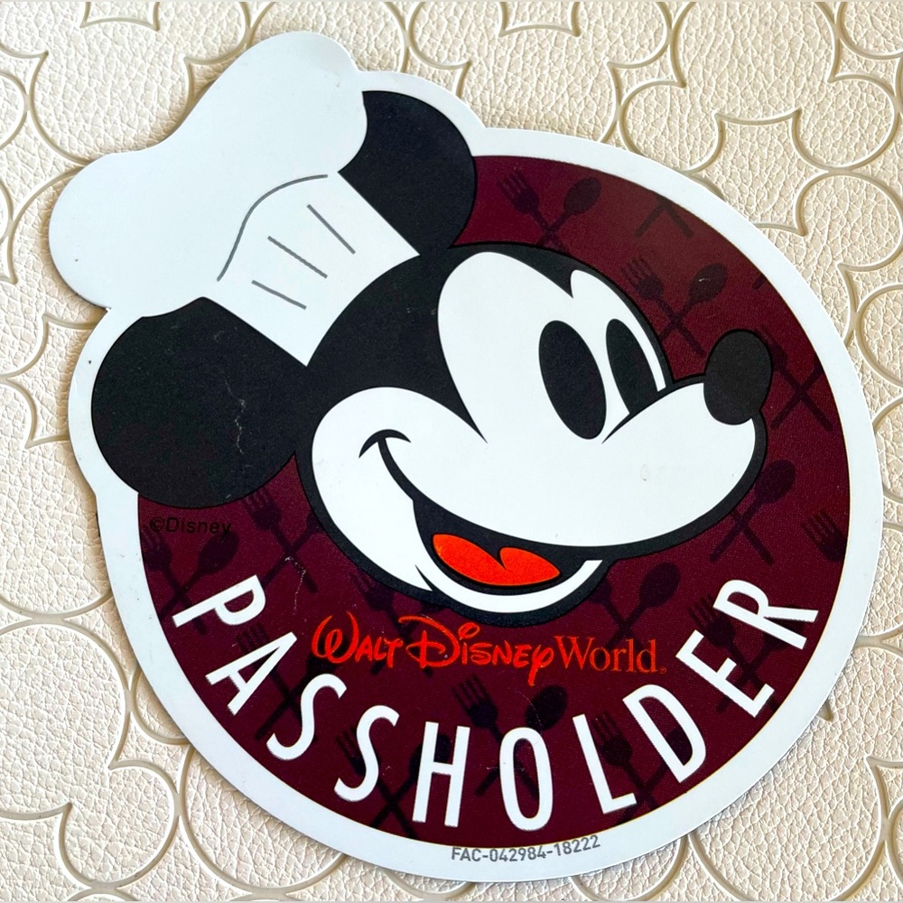 Disney Chef Mickey - Annual Passholder Magnet - Walt Disney World